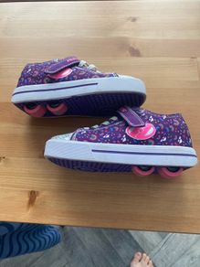 heelys