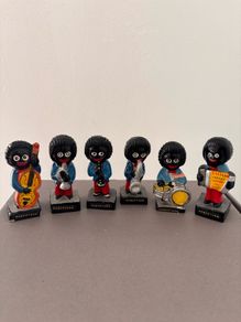 6 Robertson Jam Figures