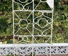 gate