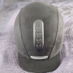 Equestrian hat