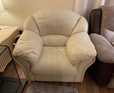 Arm chair