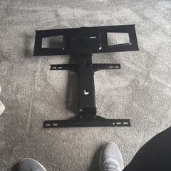 Pull Down TV wall mount.