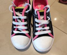 heelys