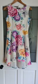 Beautiful quiz dress size 10