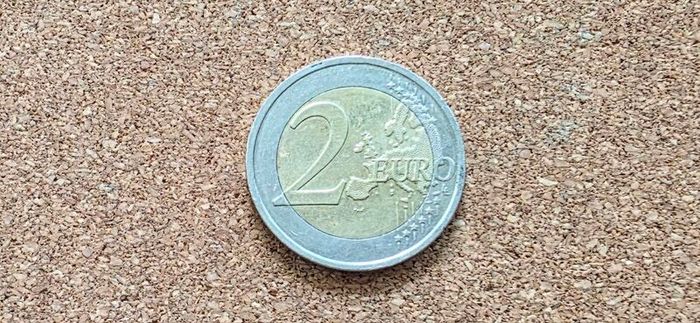 2 euro coin