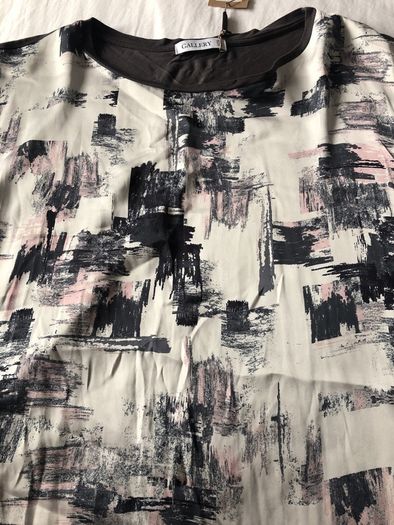 Patterned Top Gallery BNWT