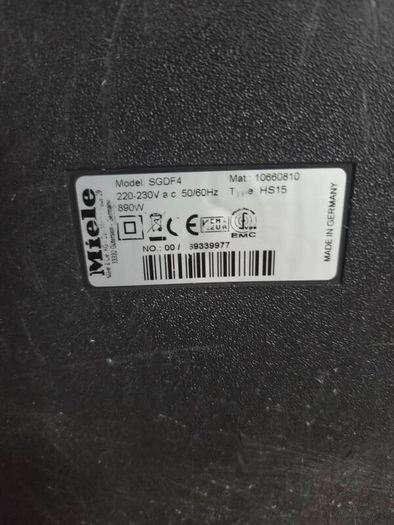 Miele c3 vacuum cleaner