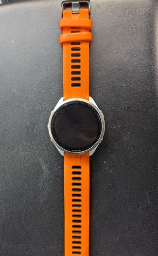 Garmin Forerunner 965 (with box, 3 straps)