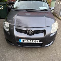 2007 Toyota Auris