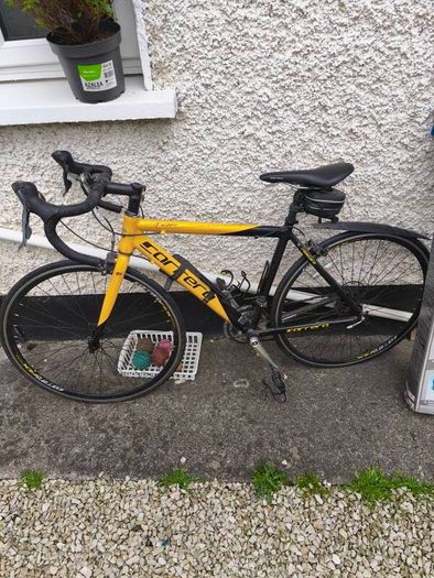 racing bike and repair bike stand