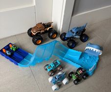 Monster Jam Bundle