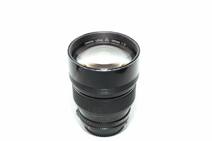Canon FD 135mm f2