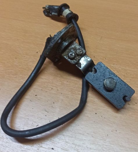 13B oil level sensor