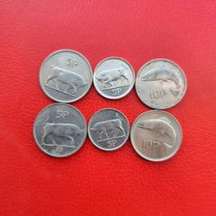 6 Irish coins 4 X5p and 2 X 10p