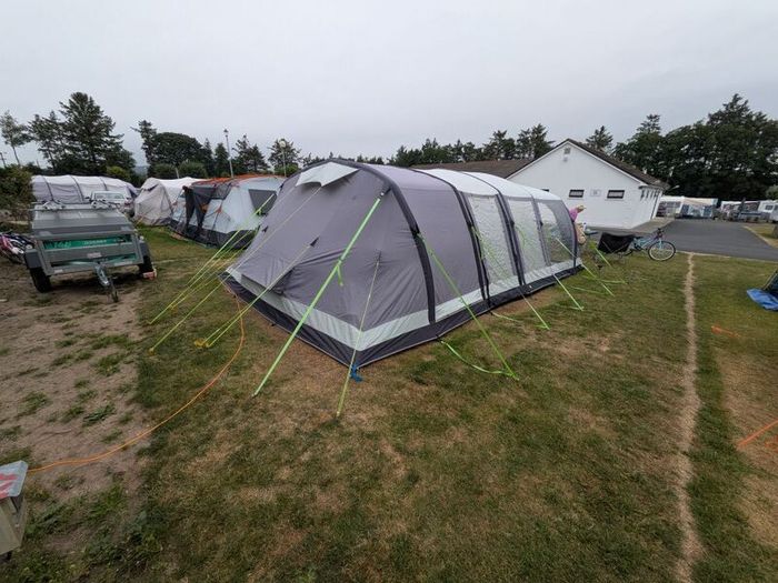 Kampa Croyde 6 Air Pro complete set up