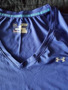 Under Armour training shirt XS New