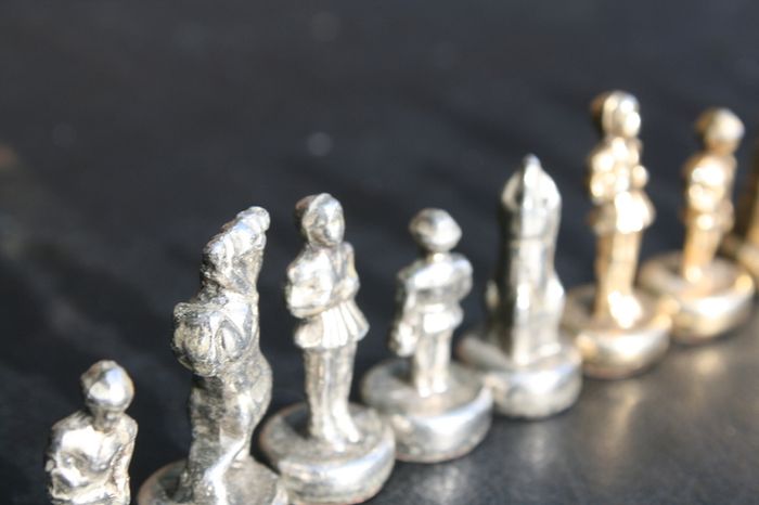Vintage Metal Figures 1,1"