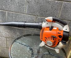 Leaf blower STIHL