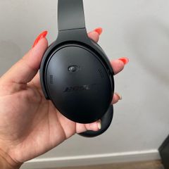 Wireless headset