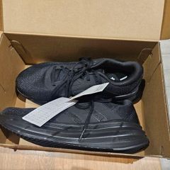 Adidas Galaxy size 7 Runners