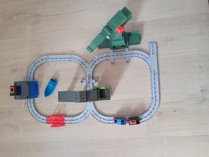 Thomas & Friends DVT13 Cranky at the Docks Set