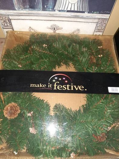 45cm Large Christmas Wreath - New (2 available)