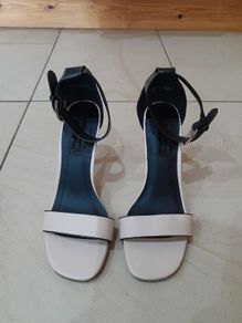 Nude women's high sandals
