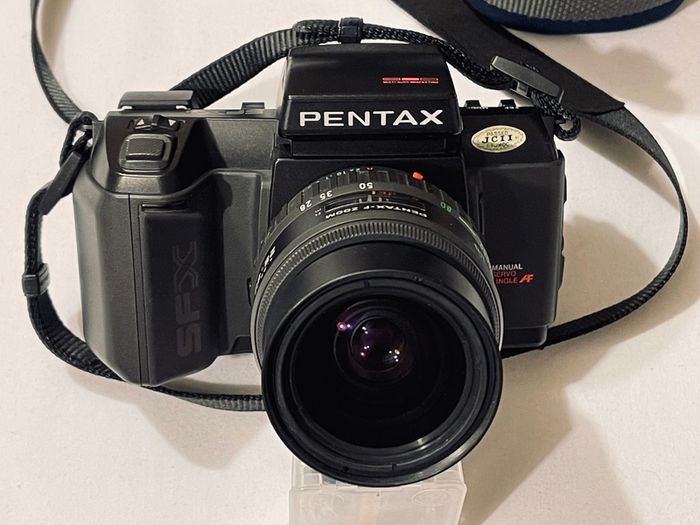 Pentax SFXn