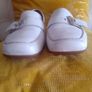 Women's shoes Image 4
