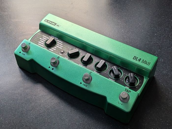 Line 6 - DL4 MkII Delay and Looper