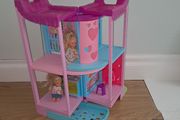 Chelsea doll house