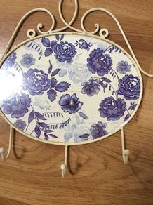 Major Clearance- Spode, Murphy Richards, Louis Mulcahy, Nina Campbell Interiors; Shabby Chic Wall / Door Hooks and Book Stand, Helen Turlington, Carraig Donn Plates, L'Occitane tea light holders