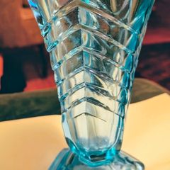Vintage turquoise vaseline vase