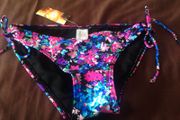 New Look bikini bottoms