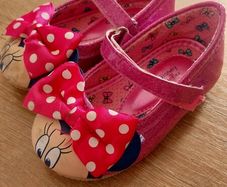 Size 21 disney shoes