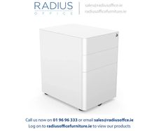 Moda Plus 3-Drawer Pedestal
