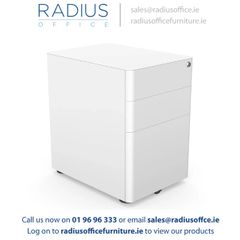 Moda Plus 3-Drawer Pedestal