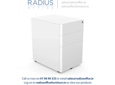 Moda Plus 3-Drawer Pedestal