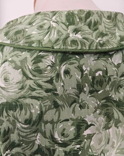 Vintage 1950s 1960s green floral cotton tea dress handmade feminine summer S 8 10