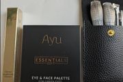 AYU makeup set