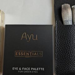 AYU makeup set