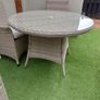 table and chairs Image 3