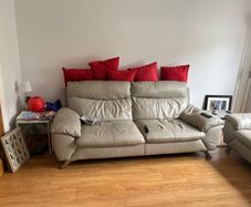 Leather 3-Seater 2-Seater Sofas FREE to Collect