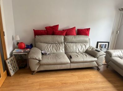 Leather 3-Seater 2-Seater Sofas FREE to Collect