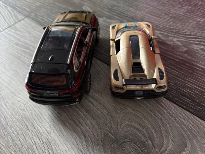 toy car