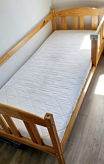 wooden kids bed