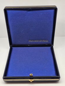 France French Coin Holder