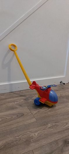 Push toy helicopter