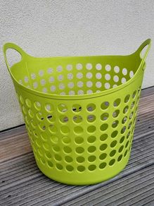 Laundry basket, top diameter 38cm, height 32cm (below handles)
