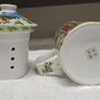 Porcelain Chinese tea mug with infuser and lid Image 2